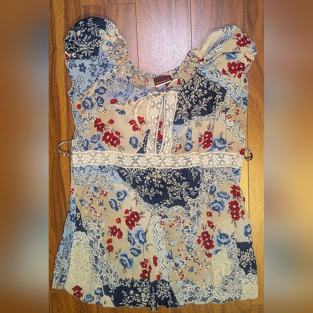 Patchwork Floral Lace-Trim Camisole in Blue/Red - Nevada, Sz Lg/14-16
